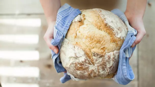 Upéct domácí chleba nemusí být složité, navíc jej může…