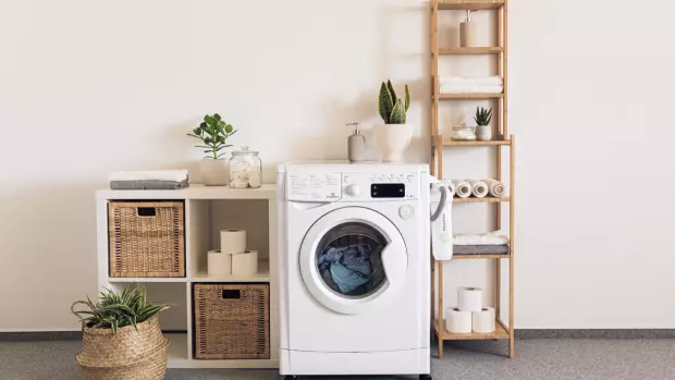 Pračka může být čistá i bez zásahu odborníka: Jak ji vyčistit, aby prádlo bylo opravdu čisté